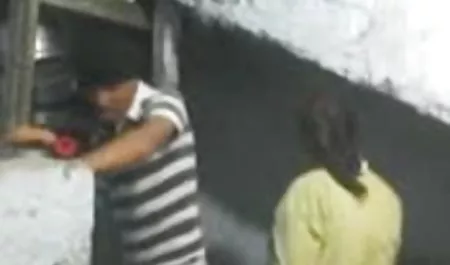 प्रेमी के साथ सेक्सी सेक्सी पिक्चर वीडियो में रेड इंडियन समलैंगिकों सभी छेद में खेलते हैं ।