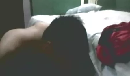 बिस्तर पर चाय ले लो और लड़की की बिल्ली चाटना सेक्सी पिक्चर नंगी वीडियो में