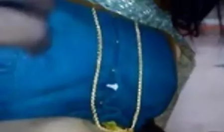 कैमरे पर घर का बना डबल एक्स एक्स एक्स हिंदी पिक्चर प्रवेश