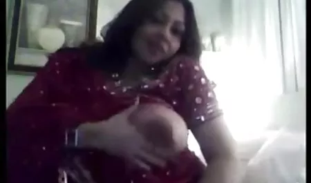 भेदी क्रीम के साथ सेक्स से पहले लाल बालों हनी सिंह सेक्सी पिक्चर में भिगो