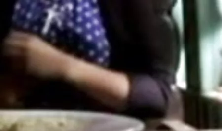बिग वुल्फ दो कमबख्त छेद हिंदी में वीडियो सेक्सी पिक्चर में एक लड़की