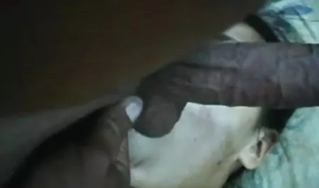 वह लिंग के बजाय एक परिपक्व मुर्गा की पेशकश की और सेक्सी पिक्चर लोड हो रसोई घर में कमबख्त
