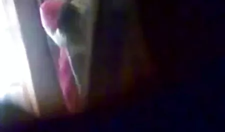 स्काइपे के माध्यम से इस आदमी को अरे बीपी पिक्चर सेक्सी रसोई घर में लंपट प्रकाश से पता चला