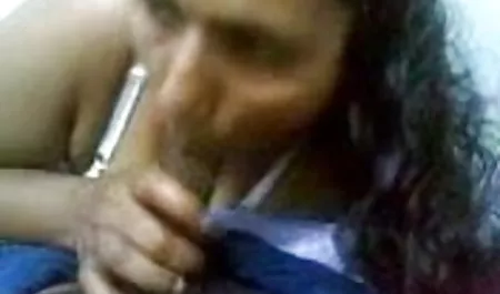 शॉवर में सेक्सी पिक्चर वीडियो सेक्सी खुद को पथपाकर