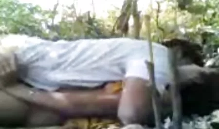 संपूर्ण शरीर के इंग्लिश फिल्म सेक्सी वीडियो में साथ स्ट्रिपटीज लड़कियों