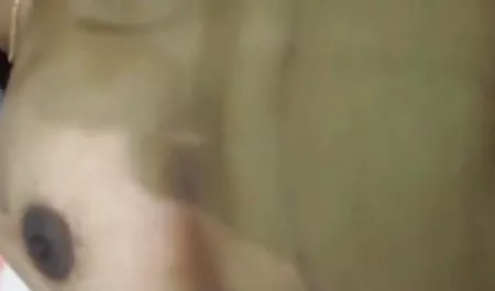 वह उसकी गर्दन के नीचे देखने की अपनी बात की जगह से गुदा वादा इंग्लिश सेक्सी पिक्चर वीडियो पूरा किया.