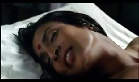बिग डिक प्ले श्यामला के साथ तीन लोग इंग्लिश पिक्चर वीडियो में सेक्स कृपया