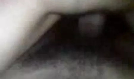 बेहोश लड़की सेक्सी पिक्चर इंग्लिश में वीडियो और कपड़े के साथ कमबख्त