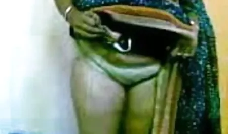 स्लिम सेक्स औरत के साथ सेक्सी वीडियो नया पिक्चर टिनी बैंग बैंड