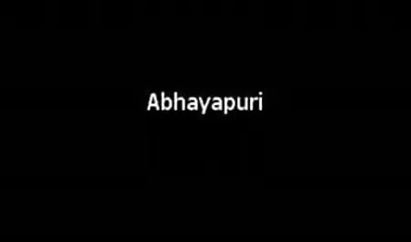 टैटू सेक्सी पिक्चर वीडियो हीरोइन के साथ टैटू लड़की