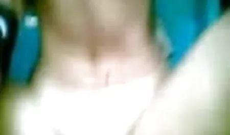 लगभग जीभ के पीछे से एक्स एक्स इंग्लिश सेक्सी लगाया