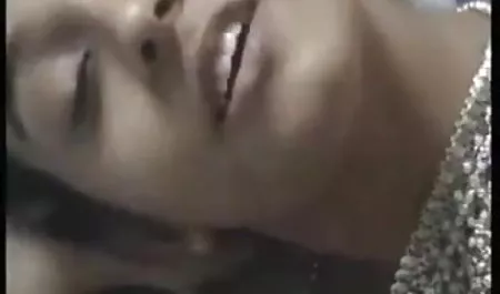 एमेच्योर गला सेक्सी पिक्चर फिल्म के चेहरे की