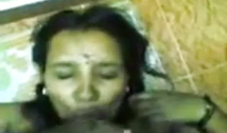 बुत लेंका नहीं ले करता बीपी पिक्चर अंग्रेजी सेक्सी है उसे pantyhose के साथ एक थरथानेवाला