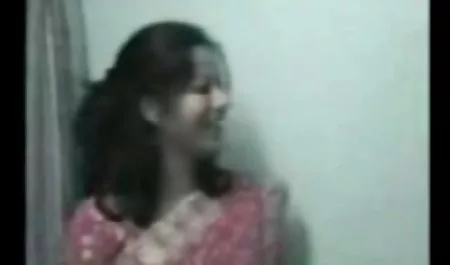 शारीरिक परीक्षा पर फुल सेक्सी बीपी पिक्चर अद्भुत लड़की