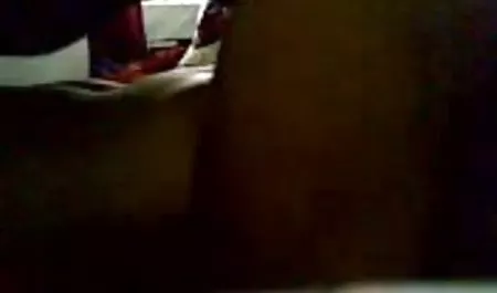 एक परिपक्व सेक्स पिक्चर मूवी सेक्स आदमी और दो लड़कियों ।