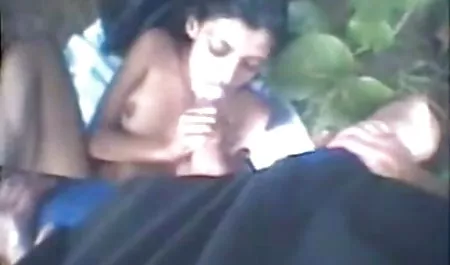 लड़की सेक्सी पिक्चर नंगी पिक्चर धीरे धीरे परिपक्व प्रेमी खाती है ।