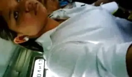 पतला परिपक्व दो प्रेमियों के दो सेक्सी पिक्चर फिल्म बीपी छेद देता है