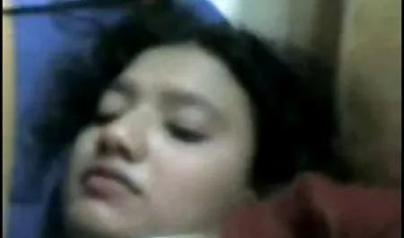 जब कसरत करीना कपूर सेक्सी पिक्चर मैं छात्र प्रत्यारोपण का फैसला किया
