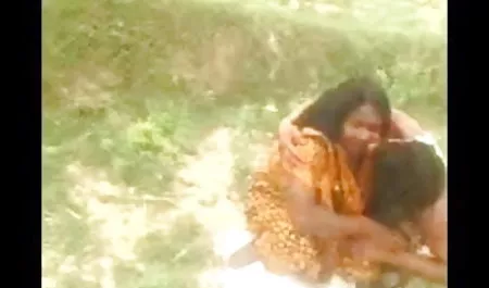 युवा पी सेक्सी पिक्चर और परिपक्व समलैगिंकों रबर मुर्गा द्वारा गड़बड़ कर दिया ।