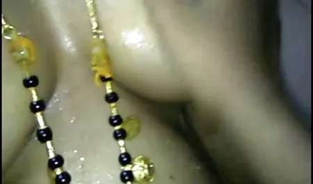 चूसने और की सेक्सी पिक्चर अंडे चाट