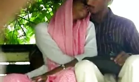 वैन और उपाध्यक्ष चार्ज करने के सेक्सी पिक्चर वीडियो में भोजपुरी बजाय