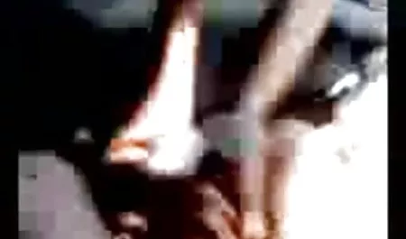 वह शौचालय में एक आदमी के साथ बंद सेक्सी इंग्लिश सेक्सी पिक्चर कर दिया और एक खिलौना के साथ हस्तमैथुन किया गया था