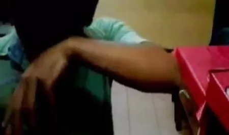 एमेच्योर बेब बिग स्तन सुनहरे बालों वाली सेक्सी पिक्चर हिंदी फिल्म कट्टर किशोर