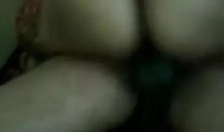 माँ शापित सनी लियोन का सेक्सी पिक्चर वीडियो बदलते कमरे में उसके बेटे