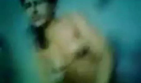 थोड़ा सेक्सी पिक्चर सेक्सी फिल्म वीडियो कमीनों गुरुत्वाकर्षण के साथ एक दूसरे को शाप दिया