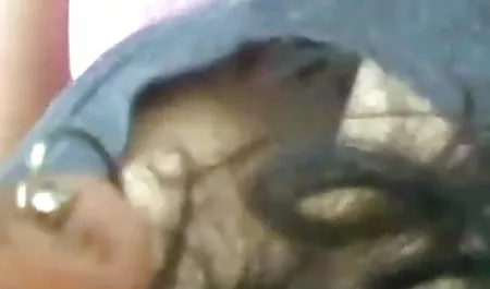 शीर्ष पर पत्नी सेक्सी पिक्चर बॉबी देओल