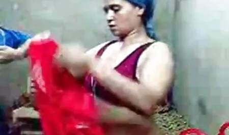 एक इंग्लिश पिक्चर सेक्सी सेक्सी छोटी लड़की की भाषा के शिक्षक
