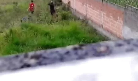कैमरे पर वह बिहारी सेक्सी पिक्चर एक कंडोम पर कमबख्त और उसके चेहरे पर कमाल फिल्माया है