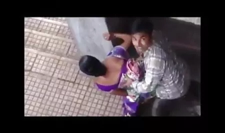 एक इंग्लिश पिक्चर वीडियो में सेक्स नर्स आराम