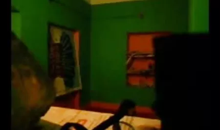 योनि सीधे डिवाइस के माध्यम से हस्तमैथुन हरी दुल्हन सेक्सी पिक्चर के लिए मुंडा बिल्ली