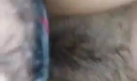 बातचीत के साथ मुर्गा मालिनी सेक्सी पिक्चर जीभ