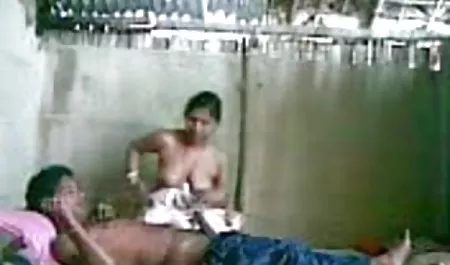खूबसूरत औरत रसोई घर की मेज सेक्सी पिक्चर लाइव पर है कि एक बिल्ली चिल्लाती