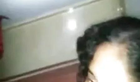 इसे बाहर समाप्त हो गर्ल सेक्सी वीडियो पिक्चर लेने के बिना एक पल में एक व्यस्त प्रेमिका कमबख्त