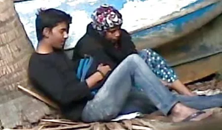 एक साथी यात्री गैस के सेक्सी फिल्म पंजाबी पिक्चर लिए दोहरी प्रविष्टि के लिए भुगतान किया