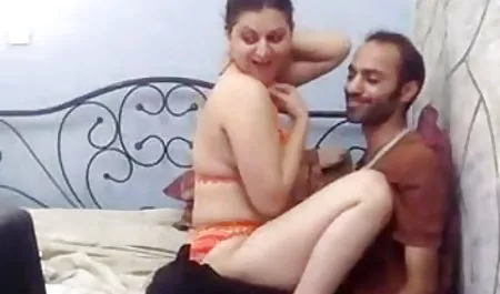 वह घर में एक मोटा महिला लाया जाता है पूजा सेक्सी पिक्चर और एक फोम स्नान में कमबख्त शुरू कर दिया ।